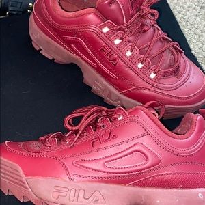 Fila sneakers SUPER COMFY!